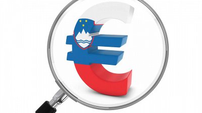 »Aktualna odpoved našega naročila je nov dokaz o tem, kaj vse so pripravljeni narediti slovenski dobavitelji medicinskega materiala, da bi ostali pri 'koritu' in še naprej ponujali material po nedopustno visokih cenah«