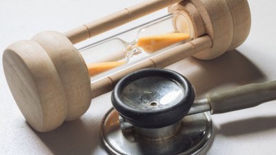 Boleče izpovedi zdravnikov o tem, zakaj družinska medicina v Sloveniji na žalost ugaša