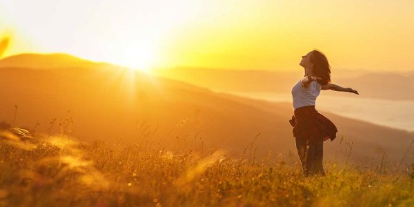 Dodajanje vitamina D je v smislu okrepitve imunskega sistema absolutno utemeljeno, a le od oktobra do maja, v preostalih mesecih pa ga dobimo dovolj po naravni poti