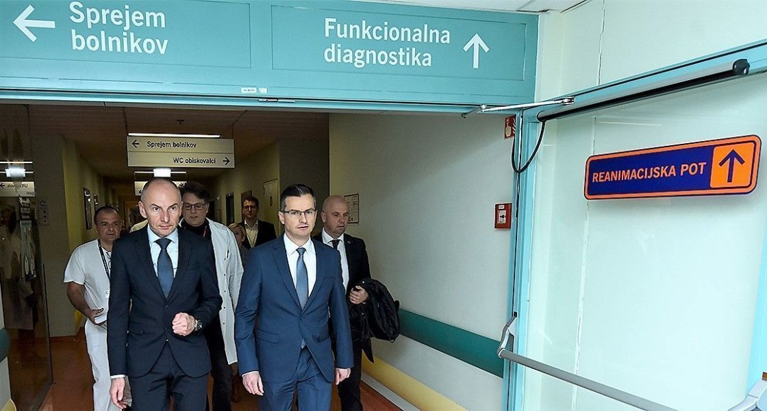 Kaj bo novi zdravstveni minister dal v prvi plan – funkcionalno diagnostiko in reanimacijo sistema ali bolnike? 