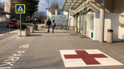 Napovedi so se uresničile: 1. aprila je 23 zdravnikov iz zdravstvenega doma v Kranju dalo odpoved