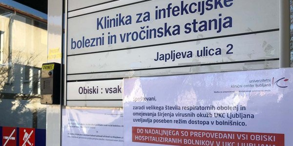 Prva žrtev novega koronavirusa v Sloveniji? S ponedeljkom začasna ustavitev javnega avtobusnega in železniškega potniškega prometa, sledila bo prepoved obratovanja lokalov.
