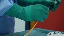 Implantacija aortne zaklopke brez odpiranja prsnega koša